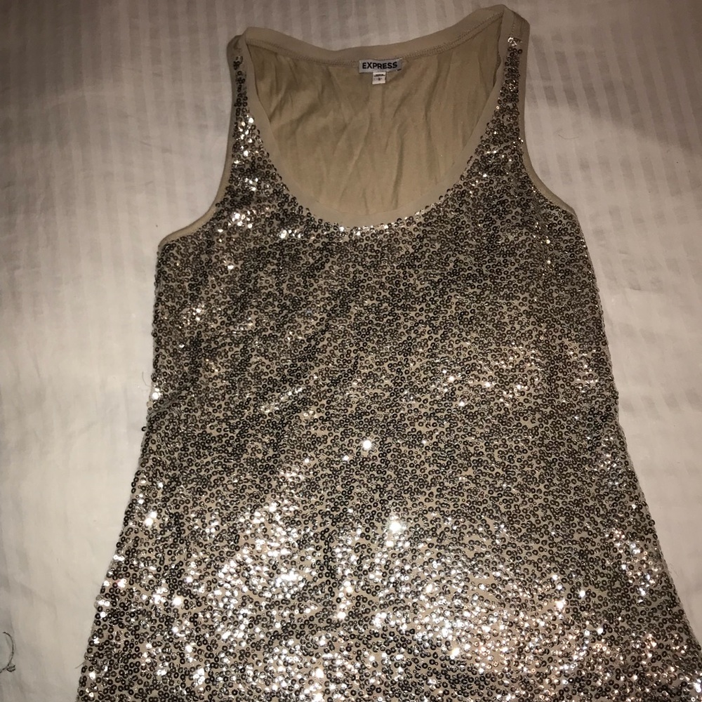 Express tank with silver sequins on nude lining
